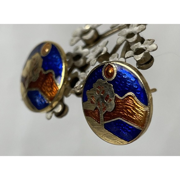 Vtg Cloisonné  Enamel Landscape Earrings 5/8" Round Gold Blue Brown FREE Pair - Picture 3 of 9
